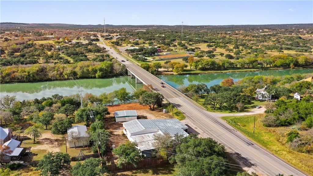 832 US Hwy 281  | 2.28 ACRES