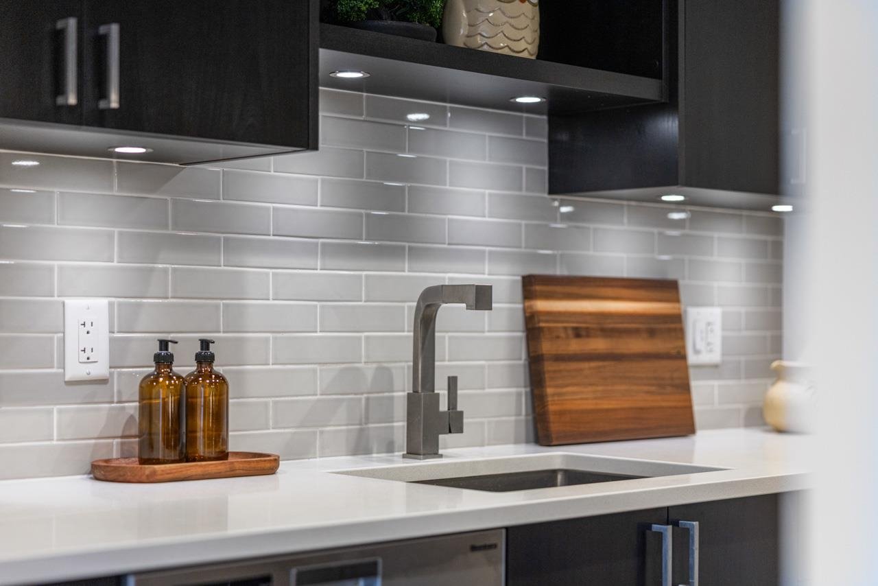 302-1777 W 13th Avenue, Vancouver