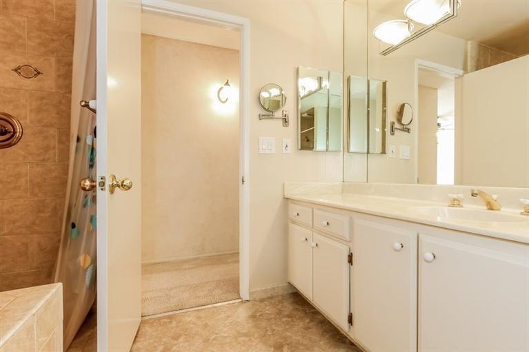 382 E California Blvd, #205