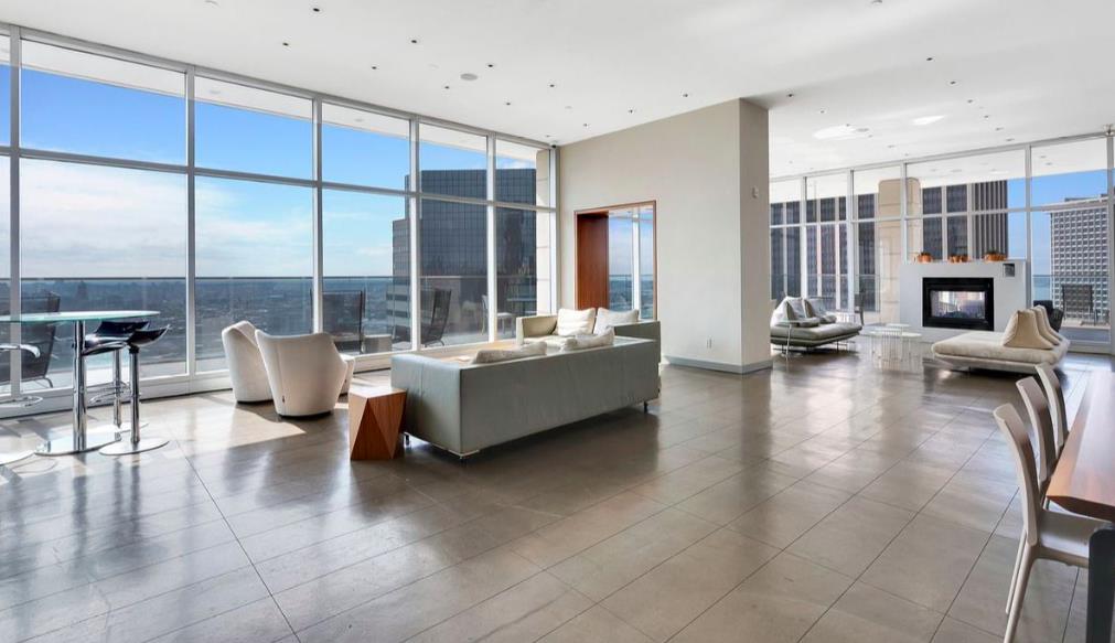75 Wall Street, Apt 26-B