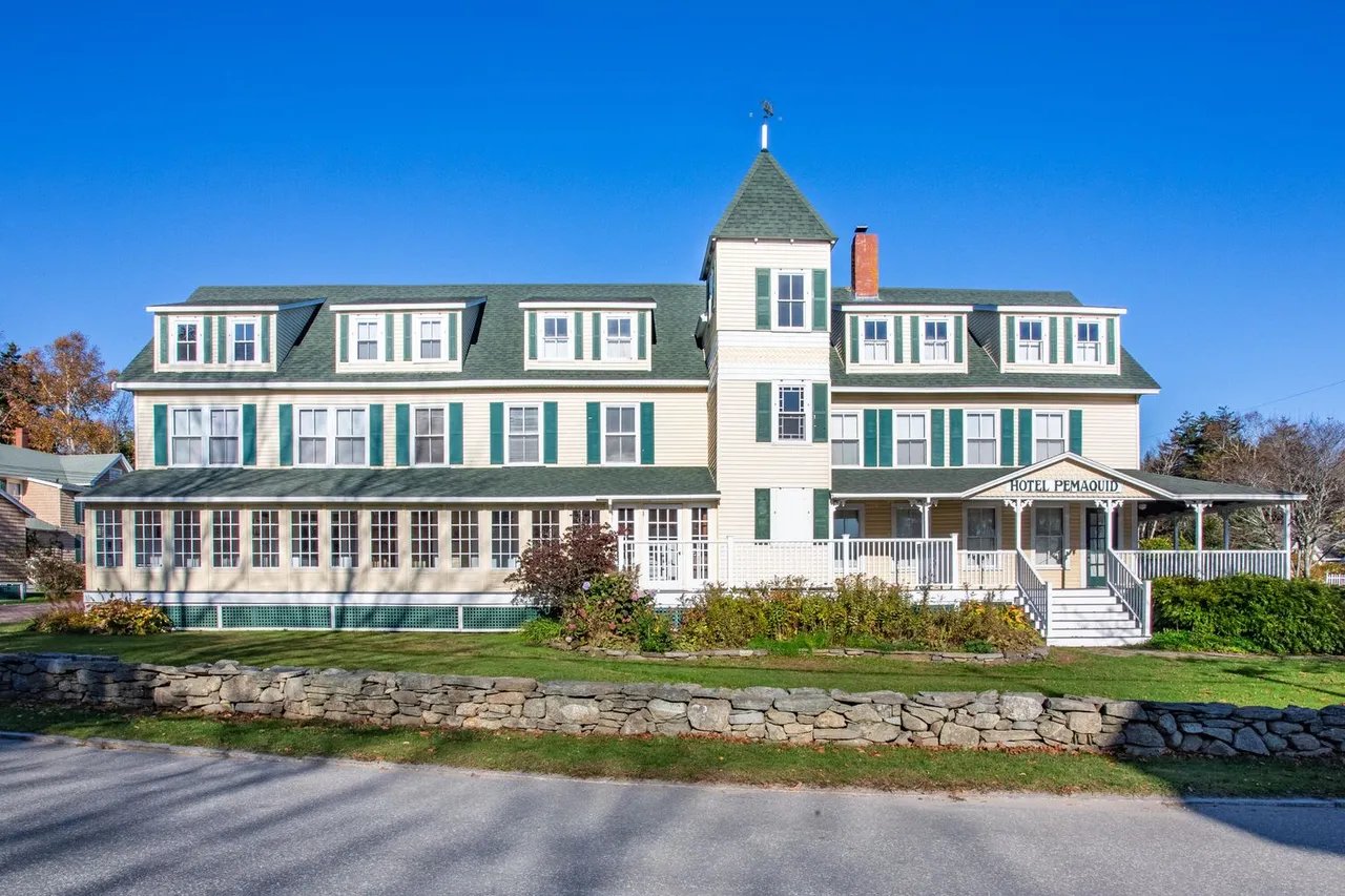 New Commercial Listing! 3098 Bristol Road, Bristol, Maine – $2,940,000