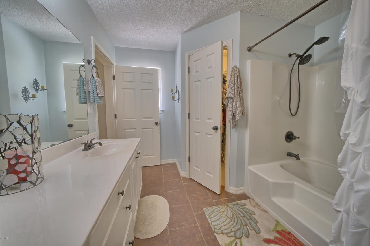 1416 DUNNETT Road