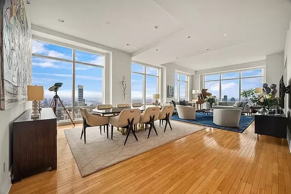 845 United Nations Plaza Unit: 76A