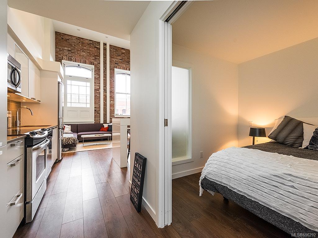 202-528 Pandora Ave, Victoria