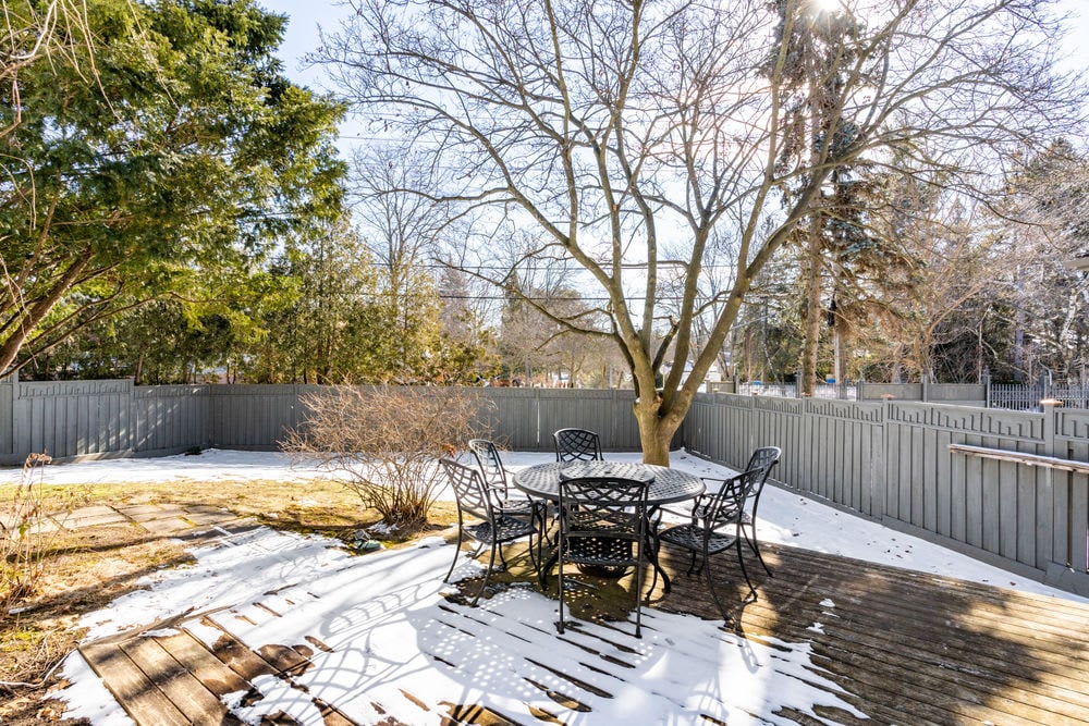1270 Birchview Drive