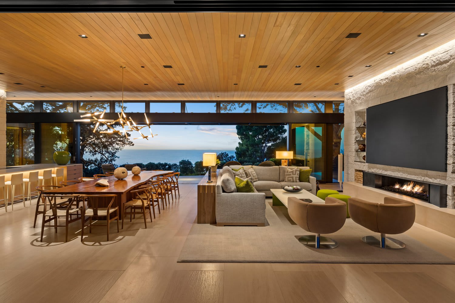 $35 Million Contemporary Home Among the Trees Is Now One of San Diego’s Most Expensive Listings