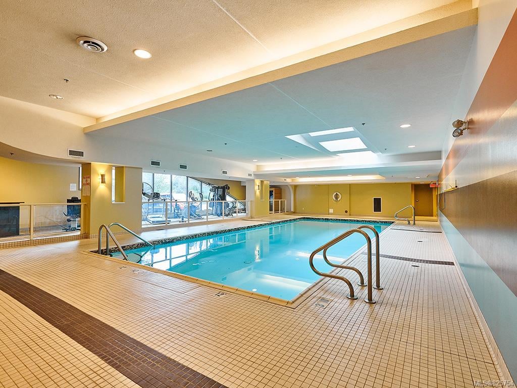 401-3226 Jacklin Rd