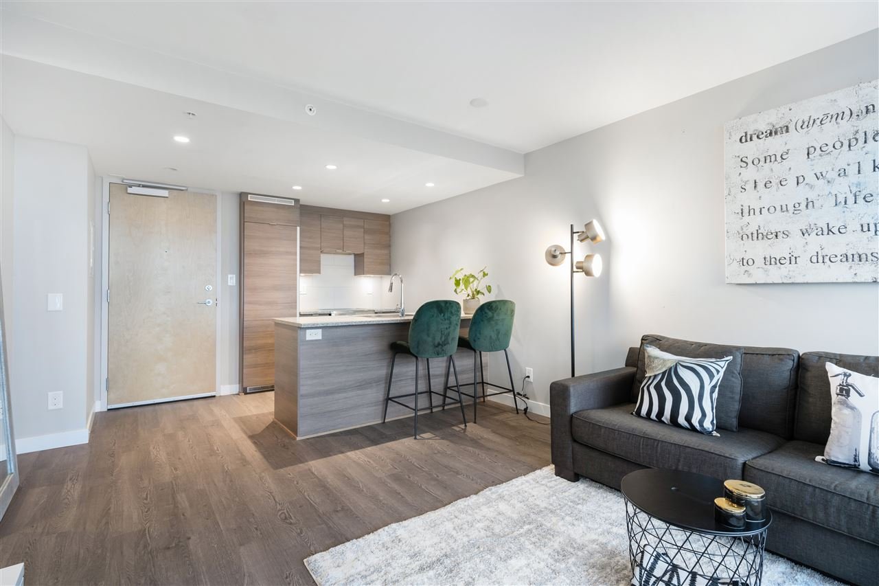 2704-489 Interurban Wy