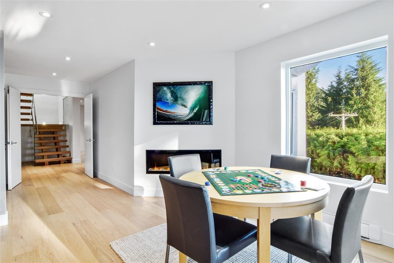 233 Bayview Rd