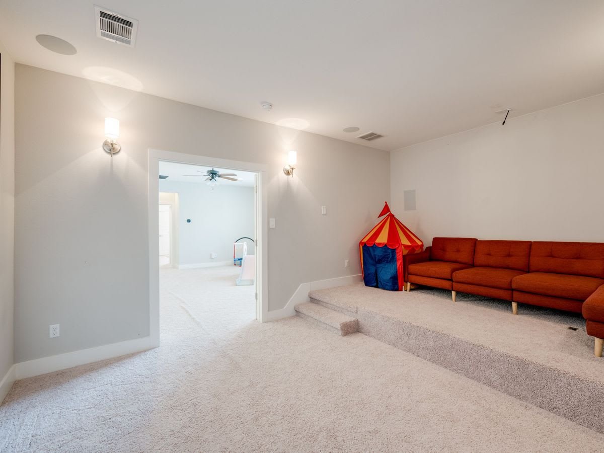 104 Nautical Circle, Round Rock, TX 78681