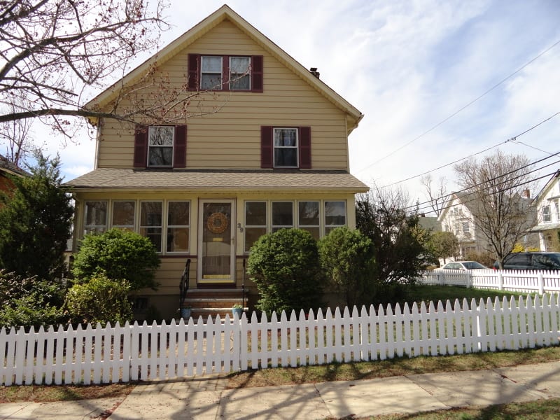39 James St