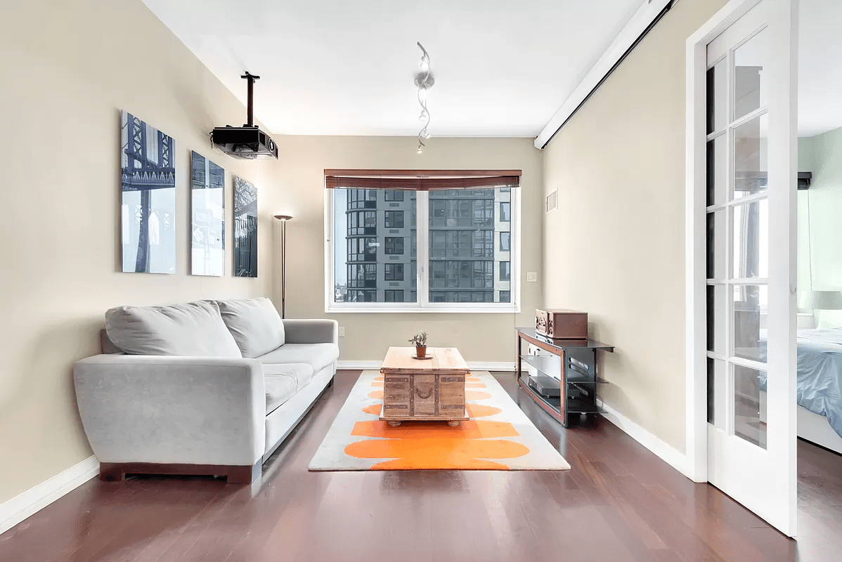 306 Gold Street Unit: 19B