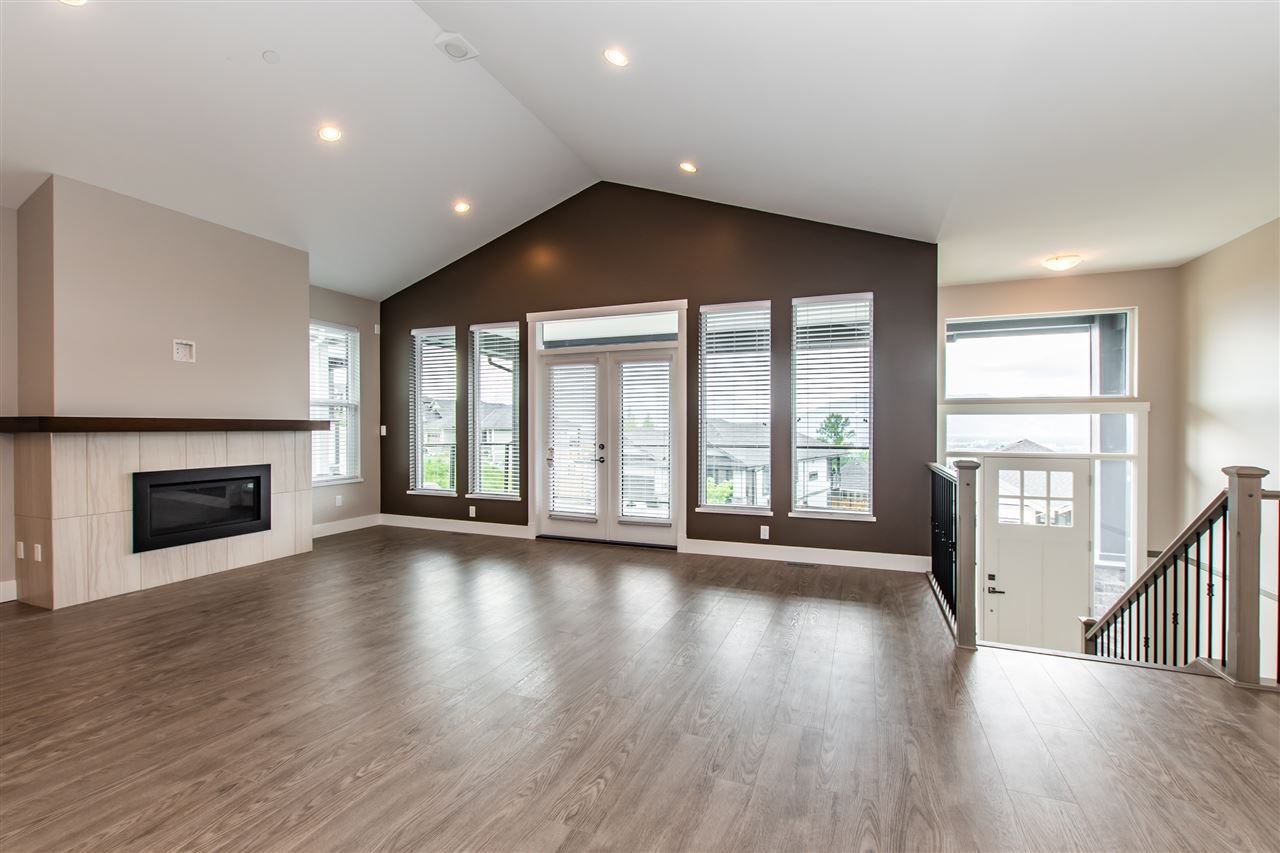 11-8295 Nixon Rd