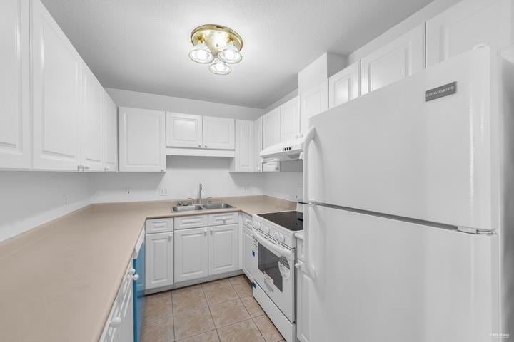 304-7031 Blundell Road, Richmond