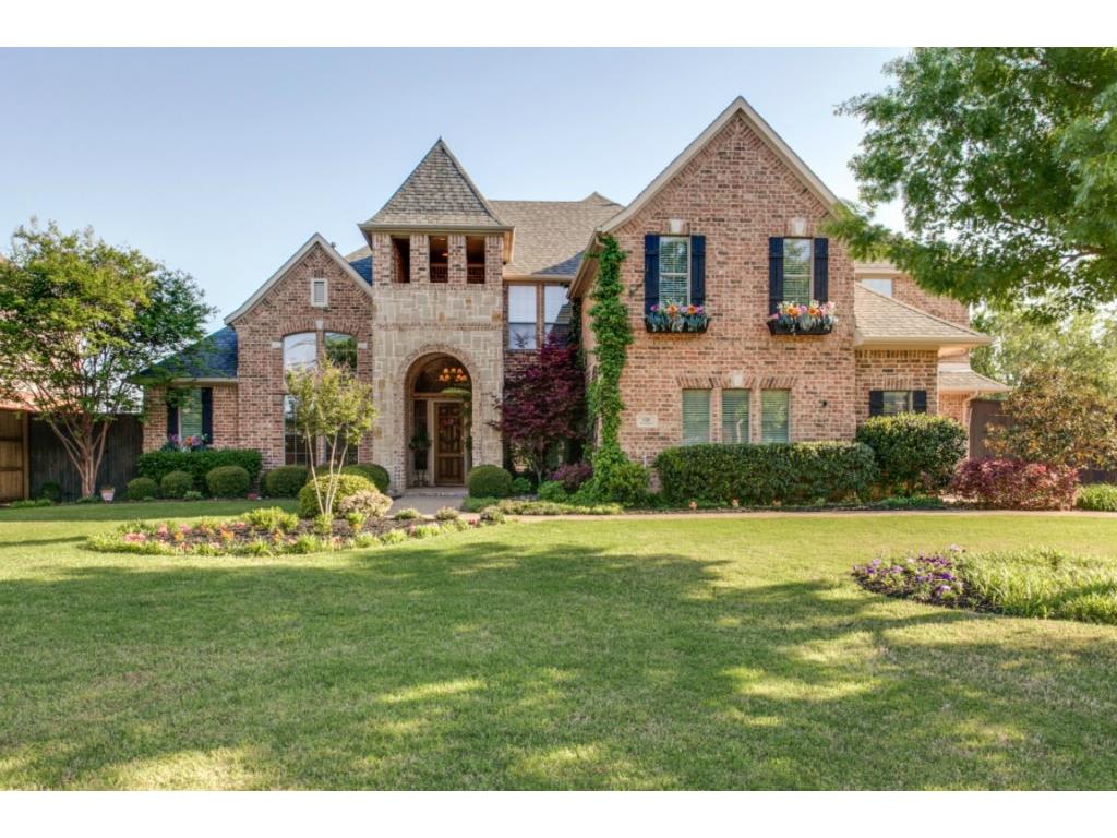 620 Mockingbird Dr