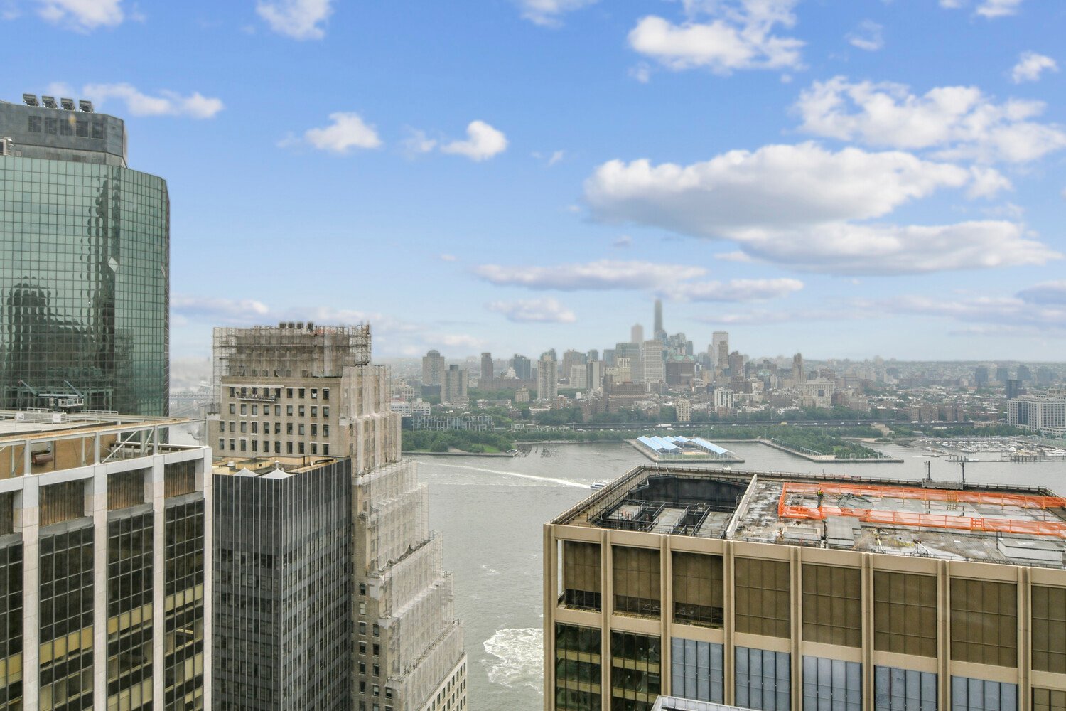 75 Wall Street, Apt 37A