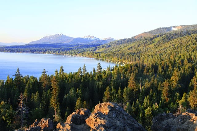 Hiking the Tahoe Rim Trail