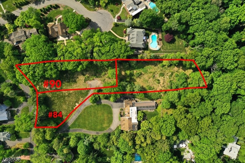 84 Farley Rd