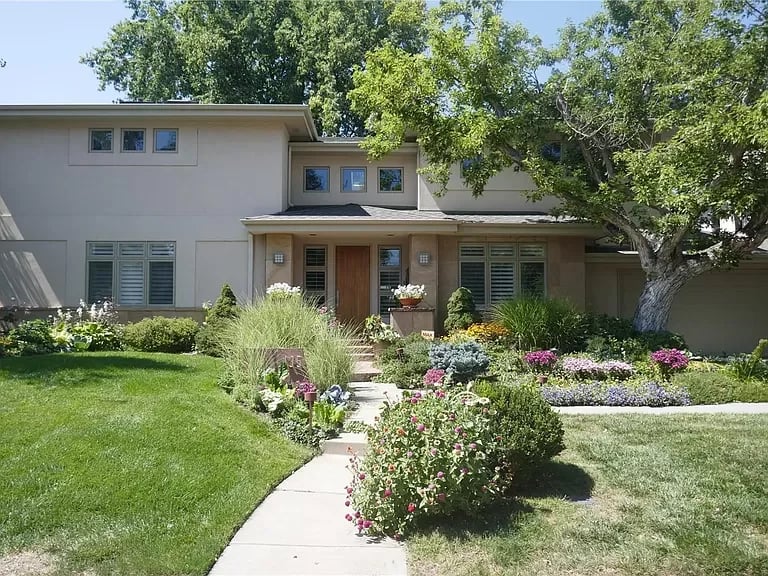 135 Eudora St