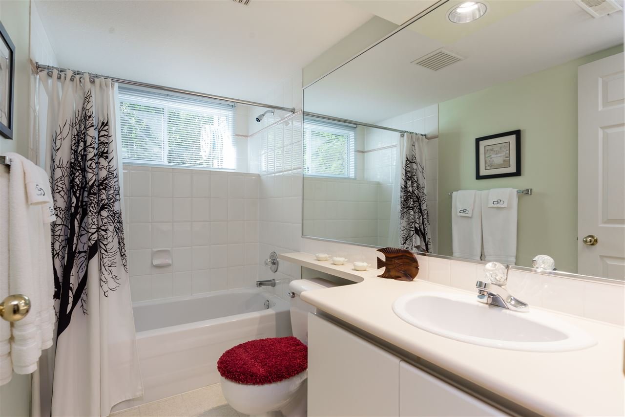 151-101 Parkside Dr