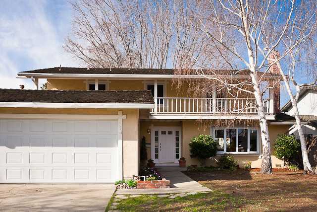 891 Spinosa Drive