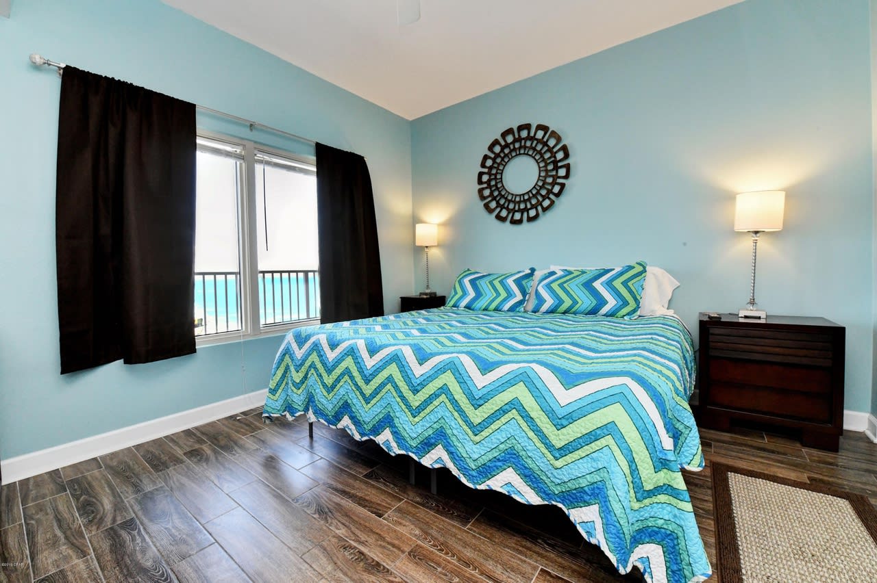 9900 S Thomas Drive Unit 1526