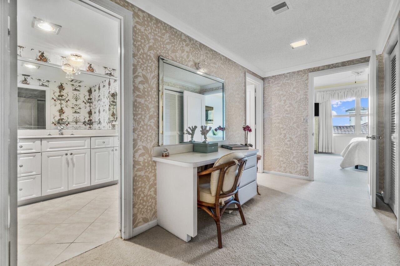 2150 S Ocean Blvd #1F