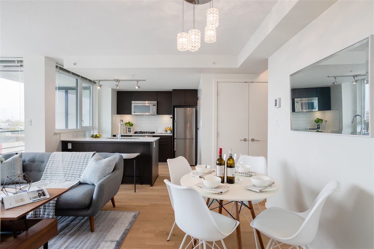711-7788 Ackroyd Rd