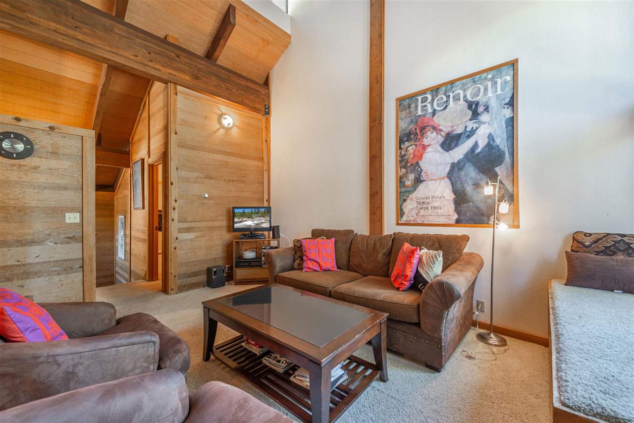 6031 Mill Camp