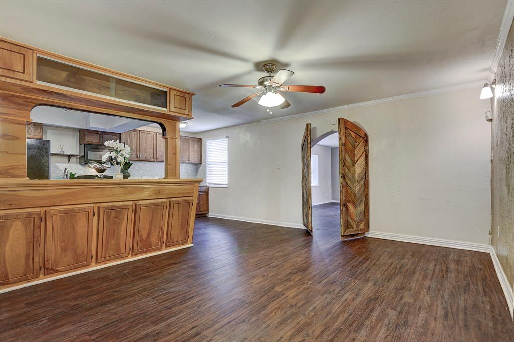 212 Harold Ln