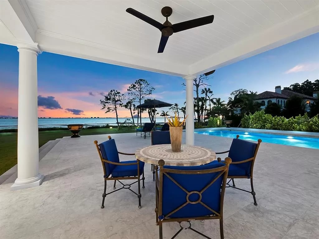 4223 Bay Shore Rd
