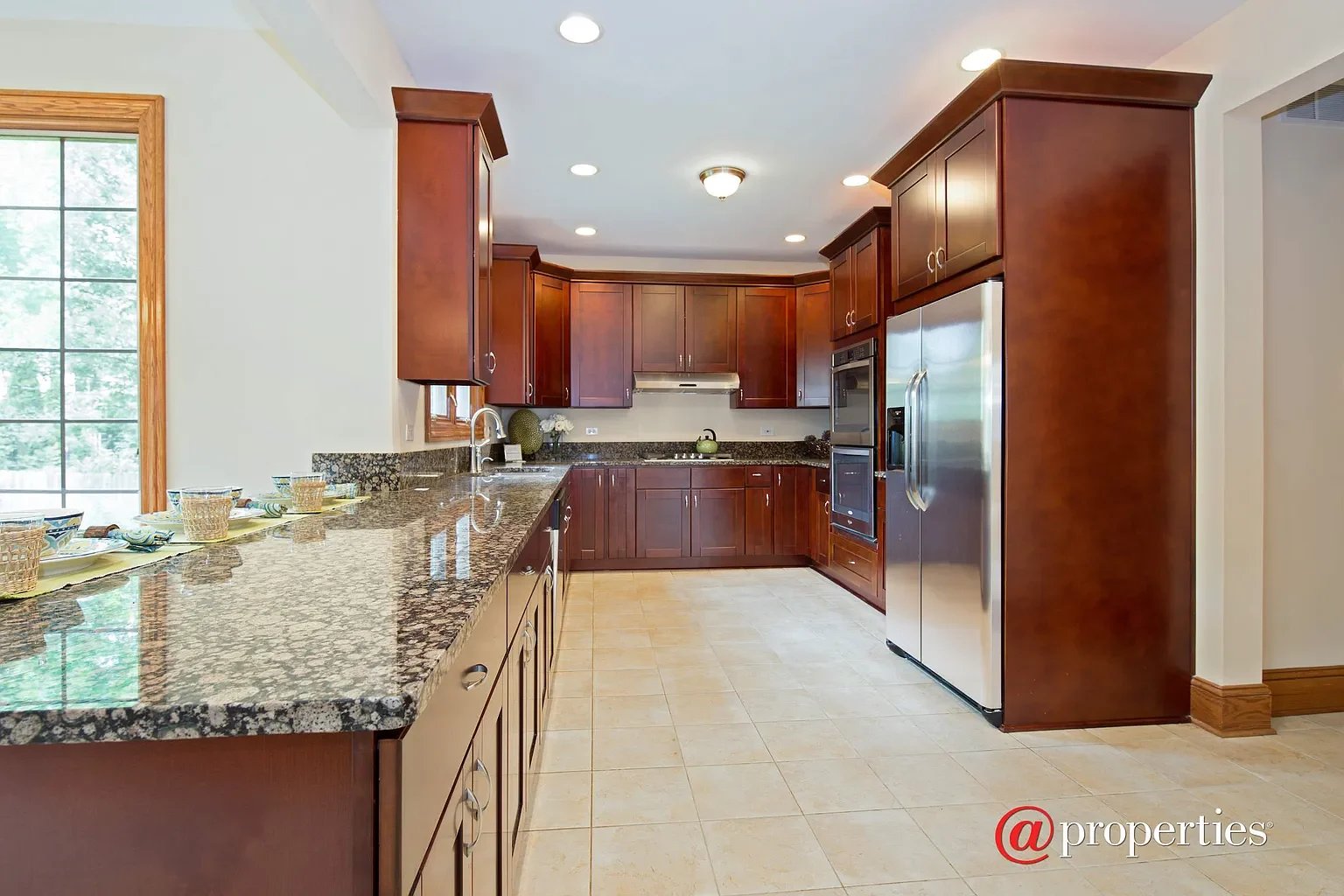 632 W 55th St