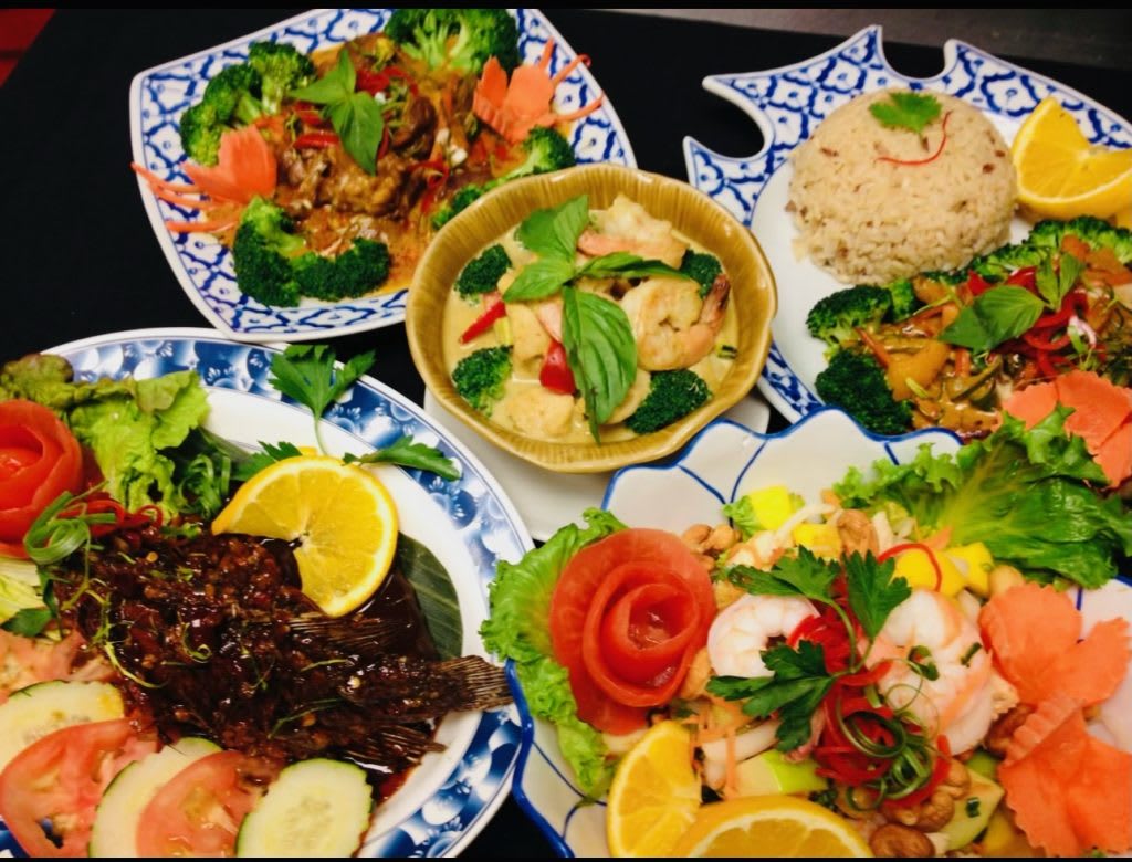 Bangkok Happy Bowl Focuses On Feeding The Community And Giving Back