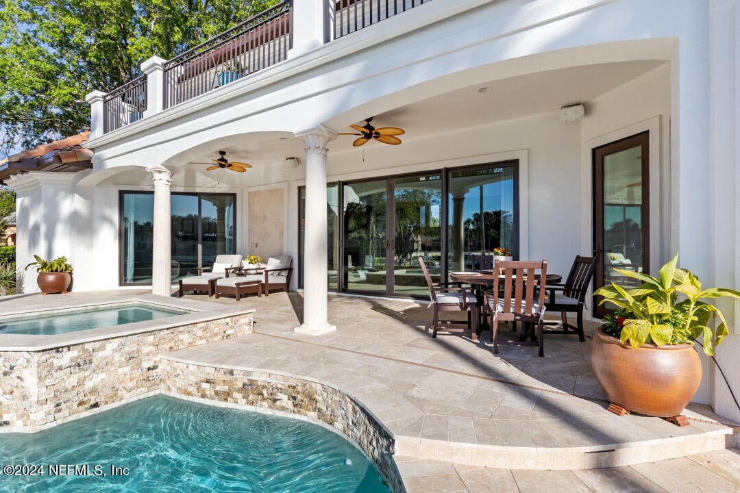 100 Harbourmaster Ct