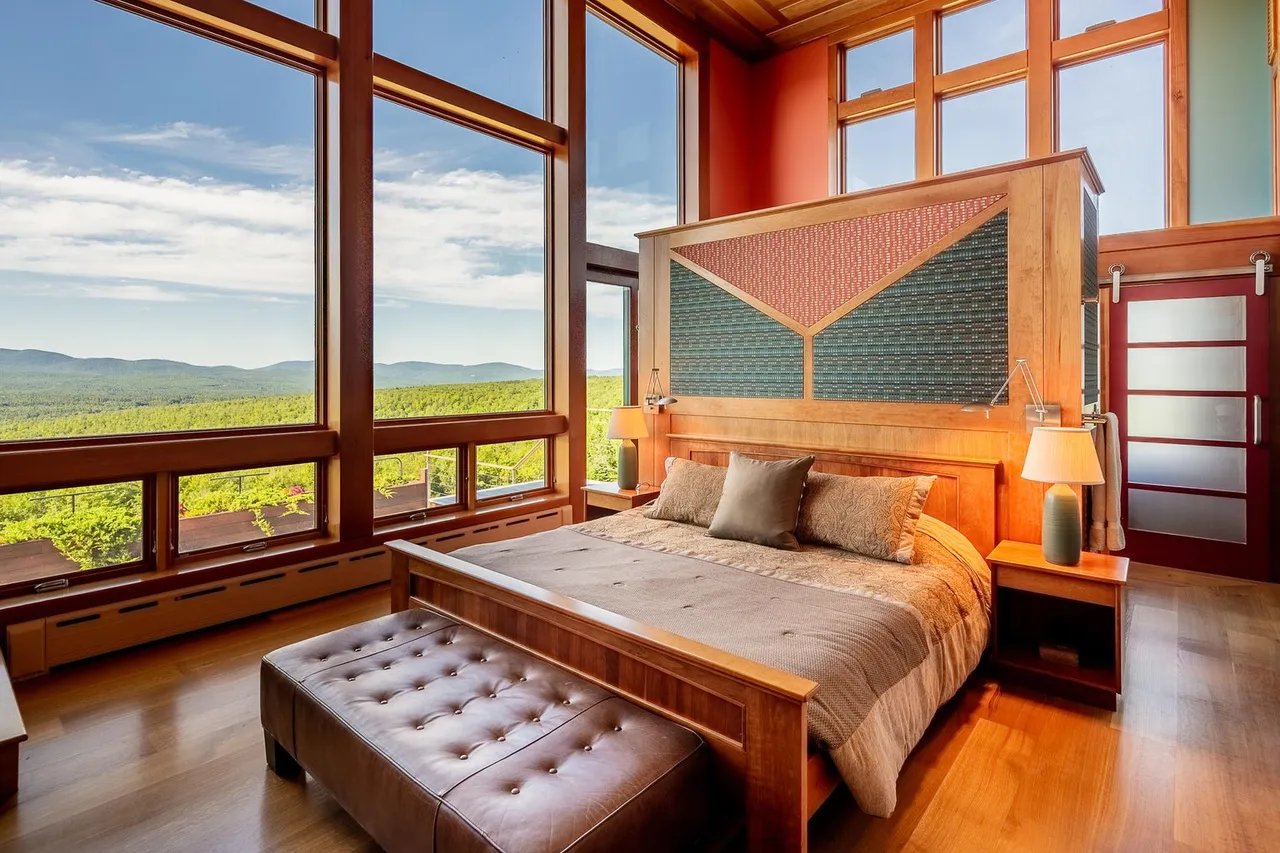 Luxury Outlook 2024: Top Trends Blurring The Lines Between Home and Hotel In Private Residences