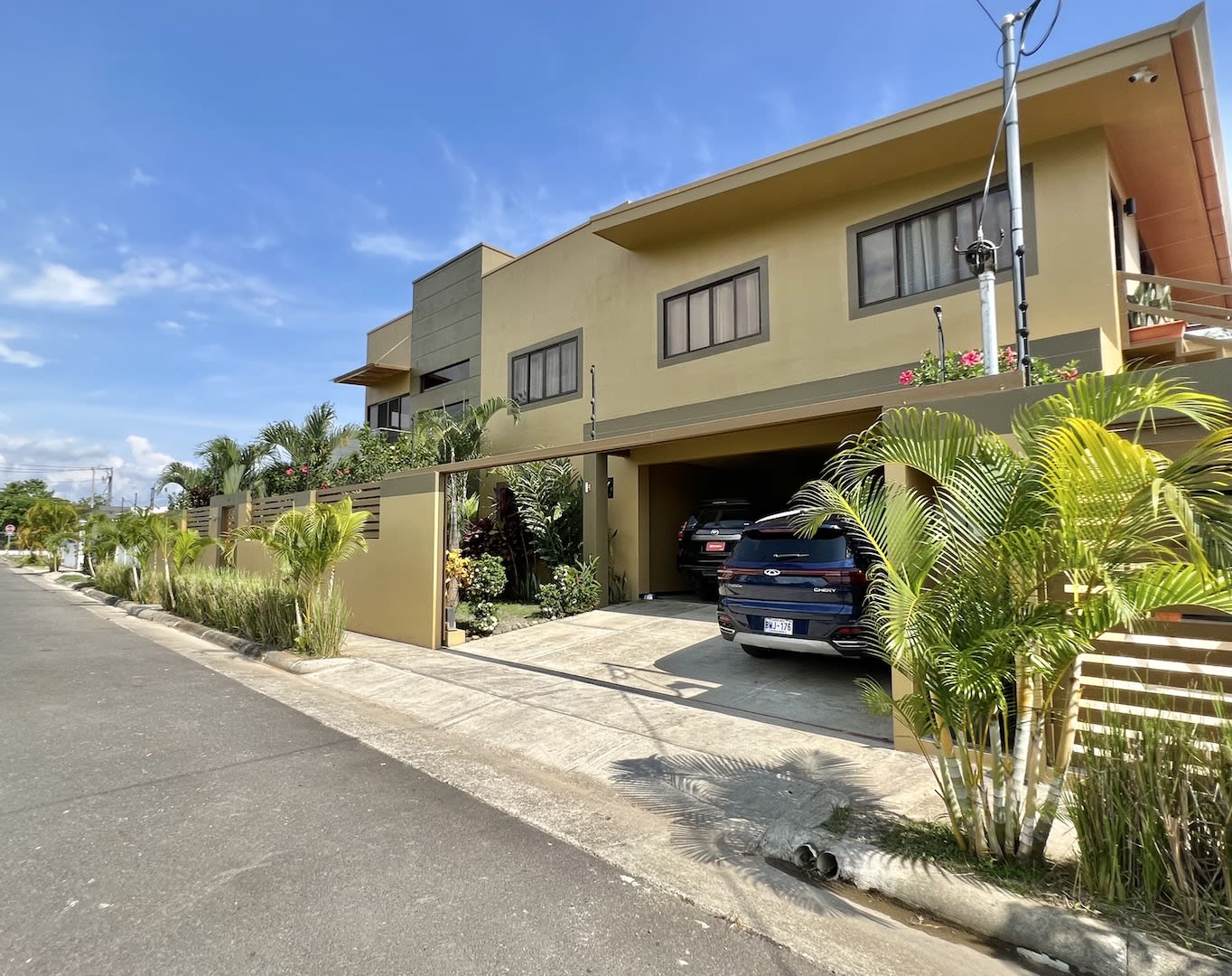 Villa Gucci – Resort Style Living