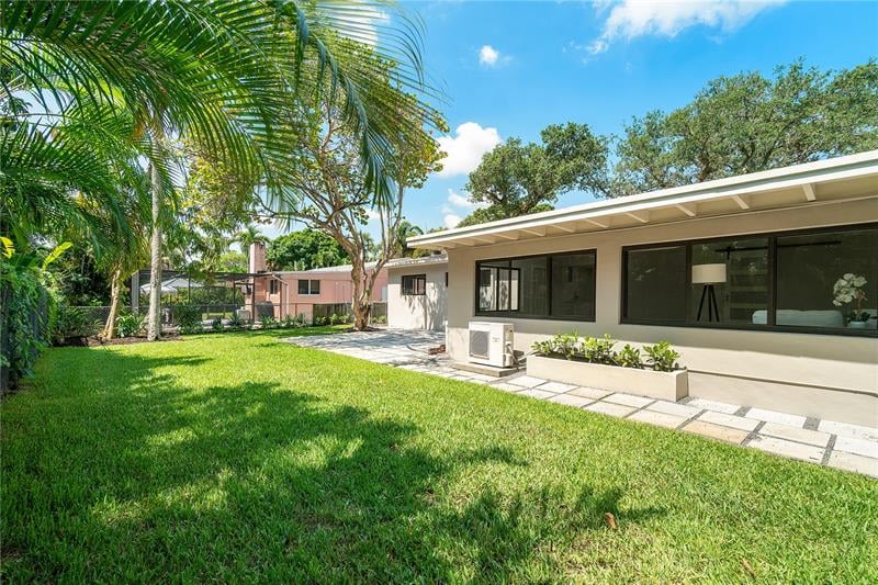 1426 SW 16th Ter