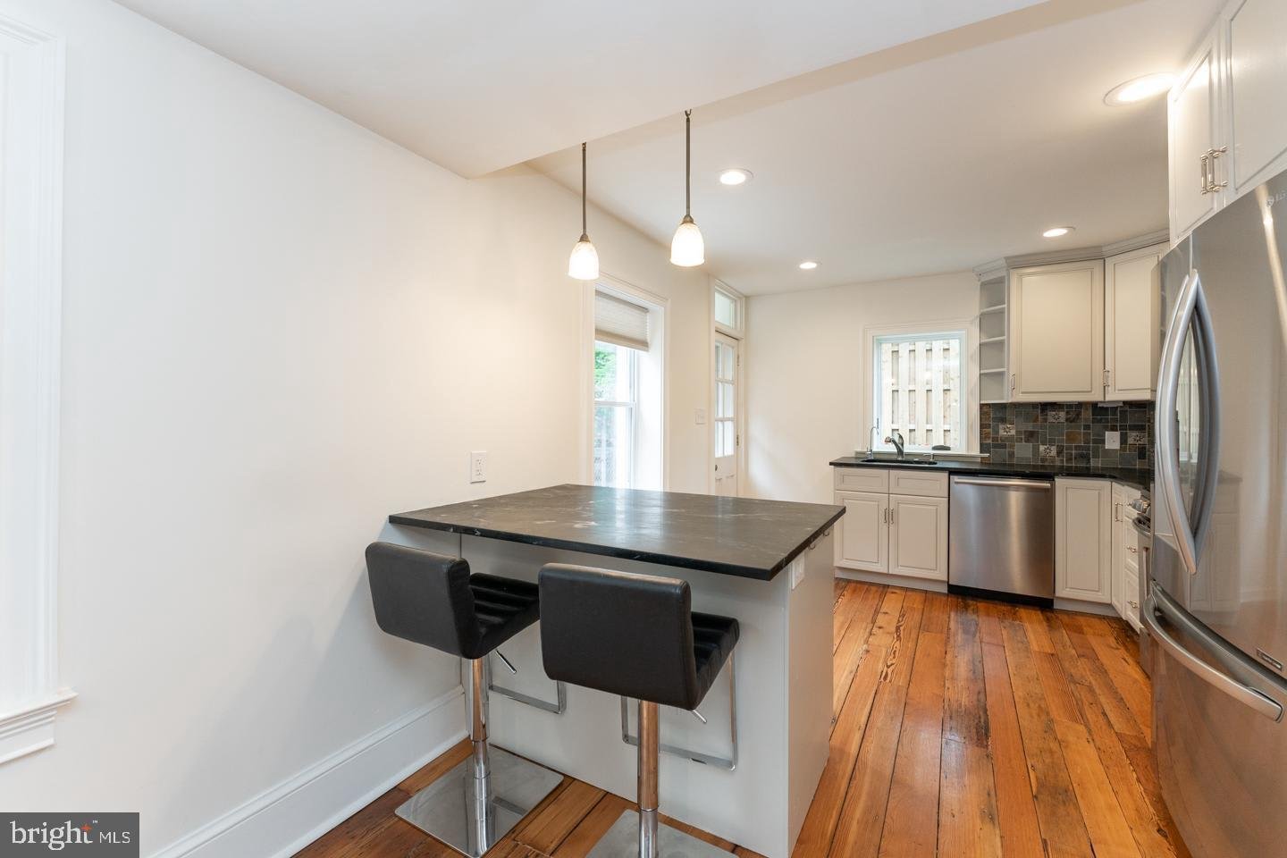 Farmhouse Appeal in NoLibs