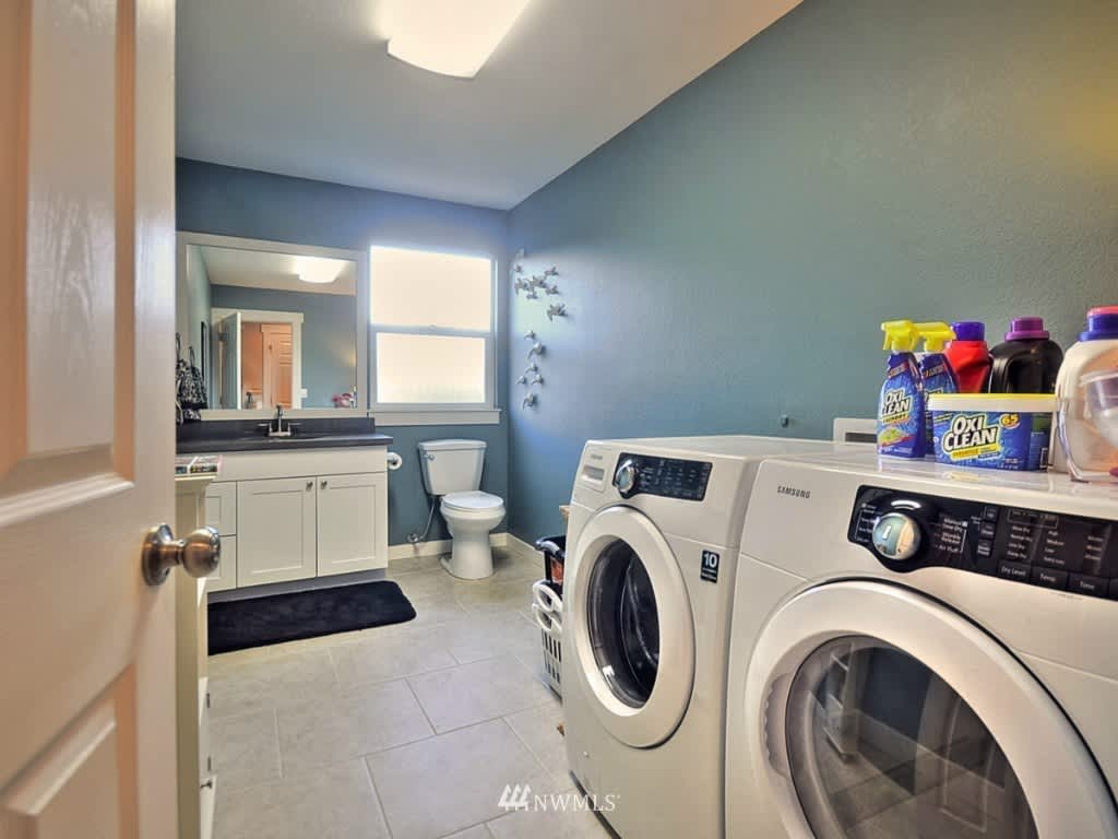 24395 31st Ave W