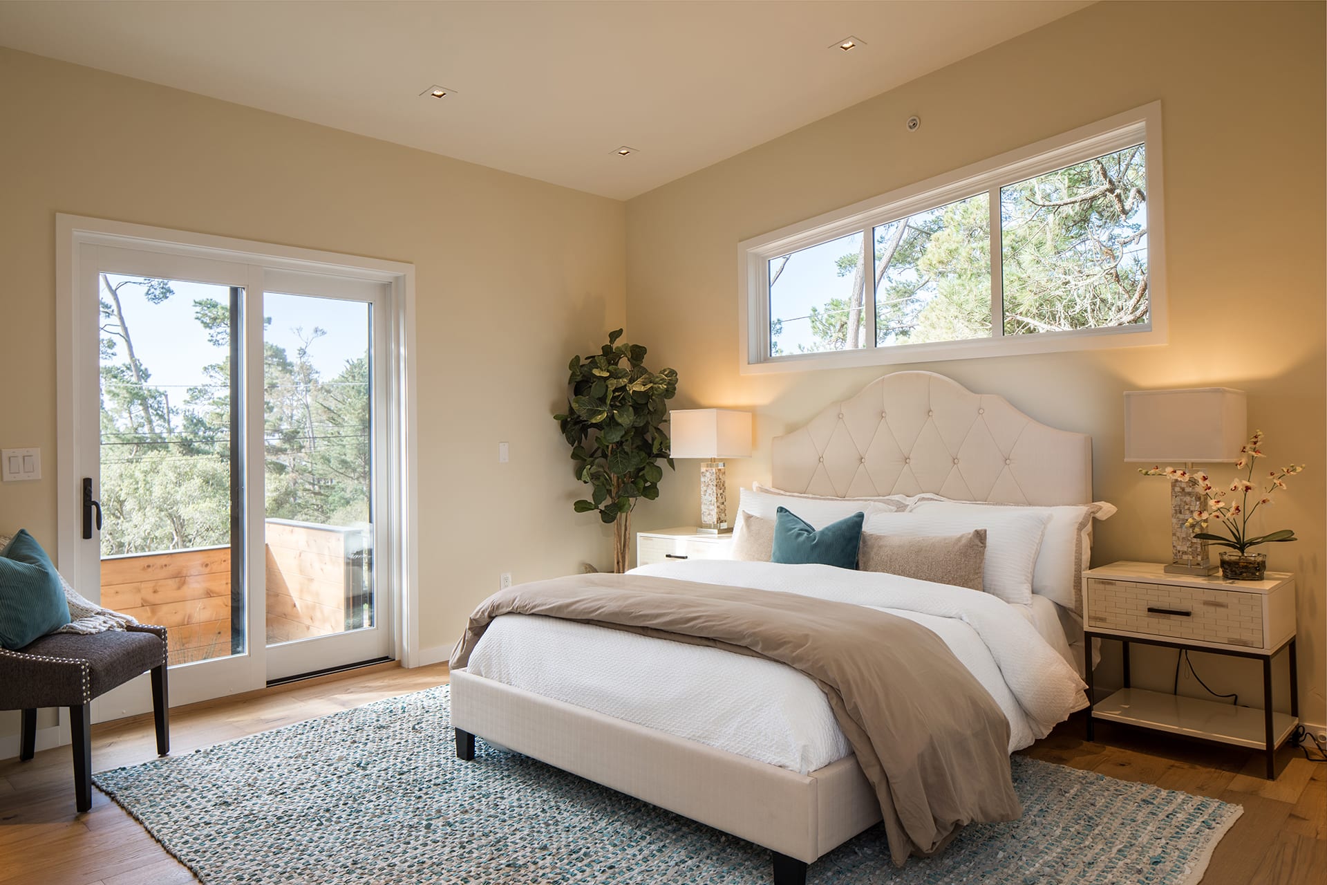 Carmel Living - Forest & 8th NE Corner