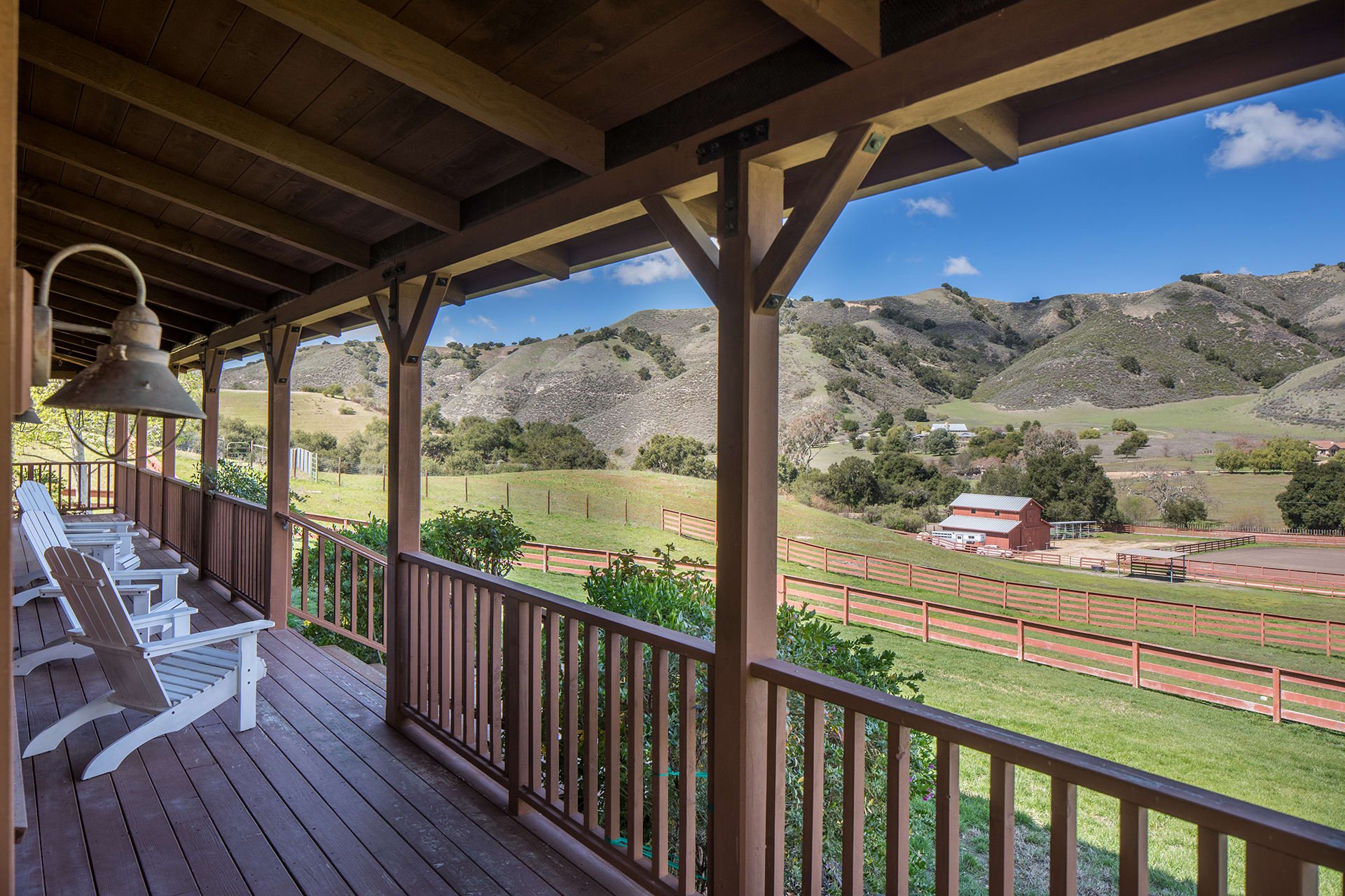 Steinbeck Country Living - 556 Corral de Tierra Road