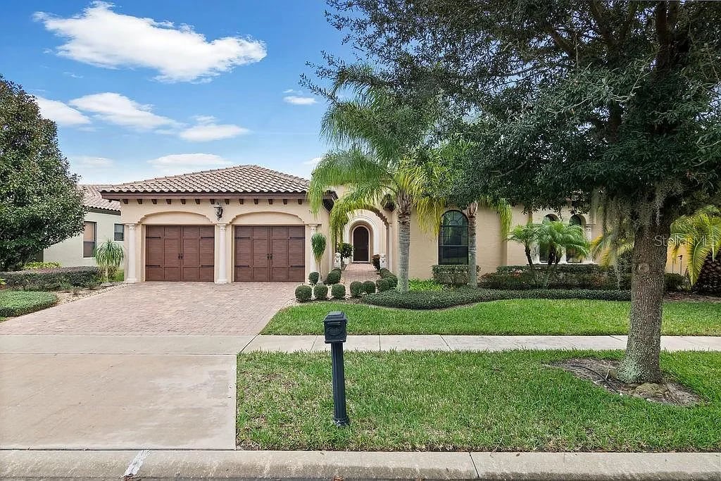 7409 POINTE VENEZIA DR