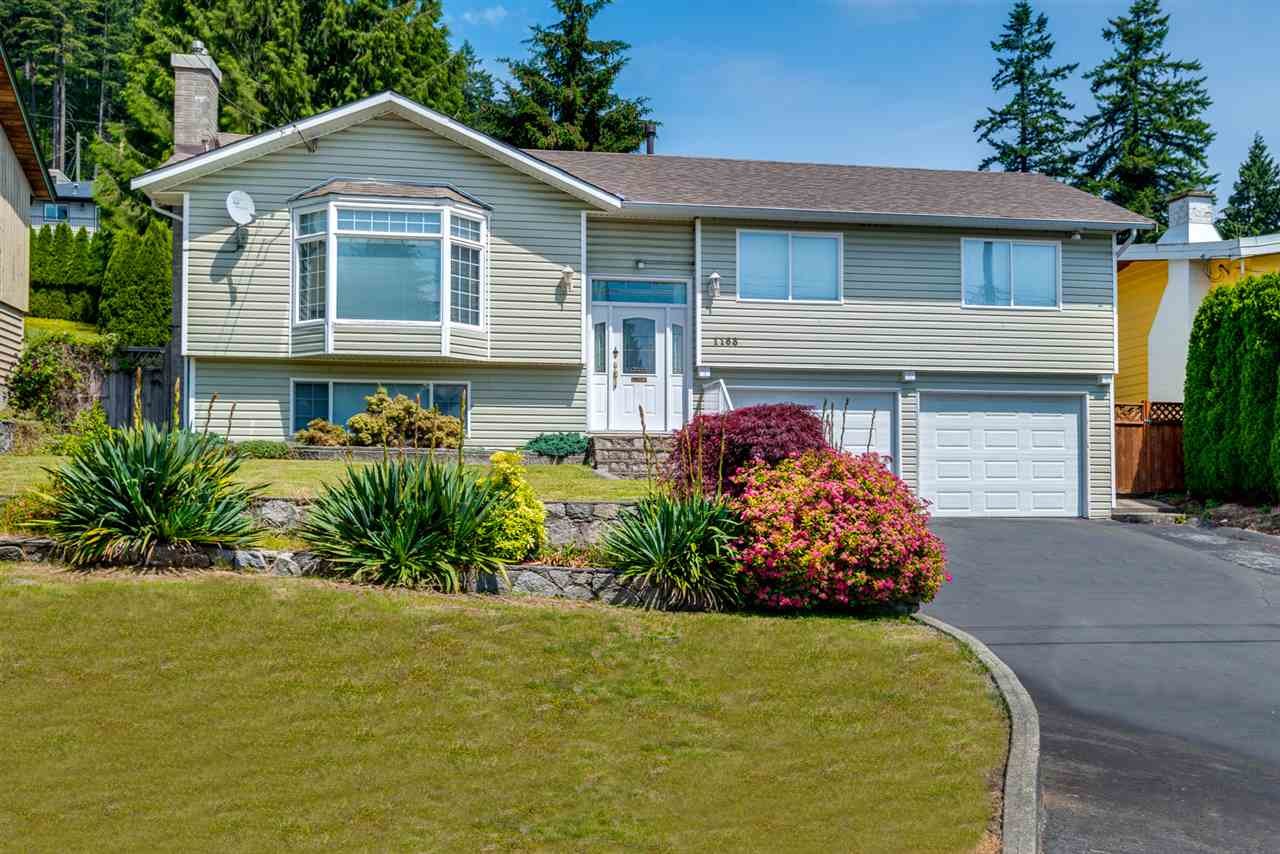 1168 Chamberlain Dr