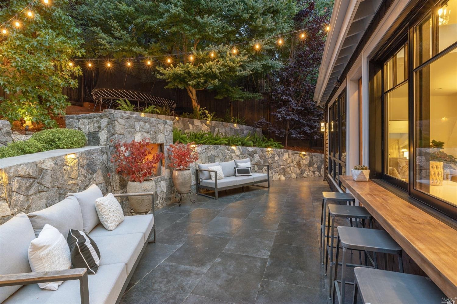 44 Bayview Avenue