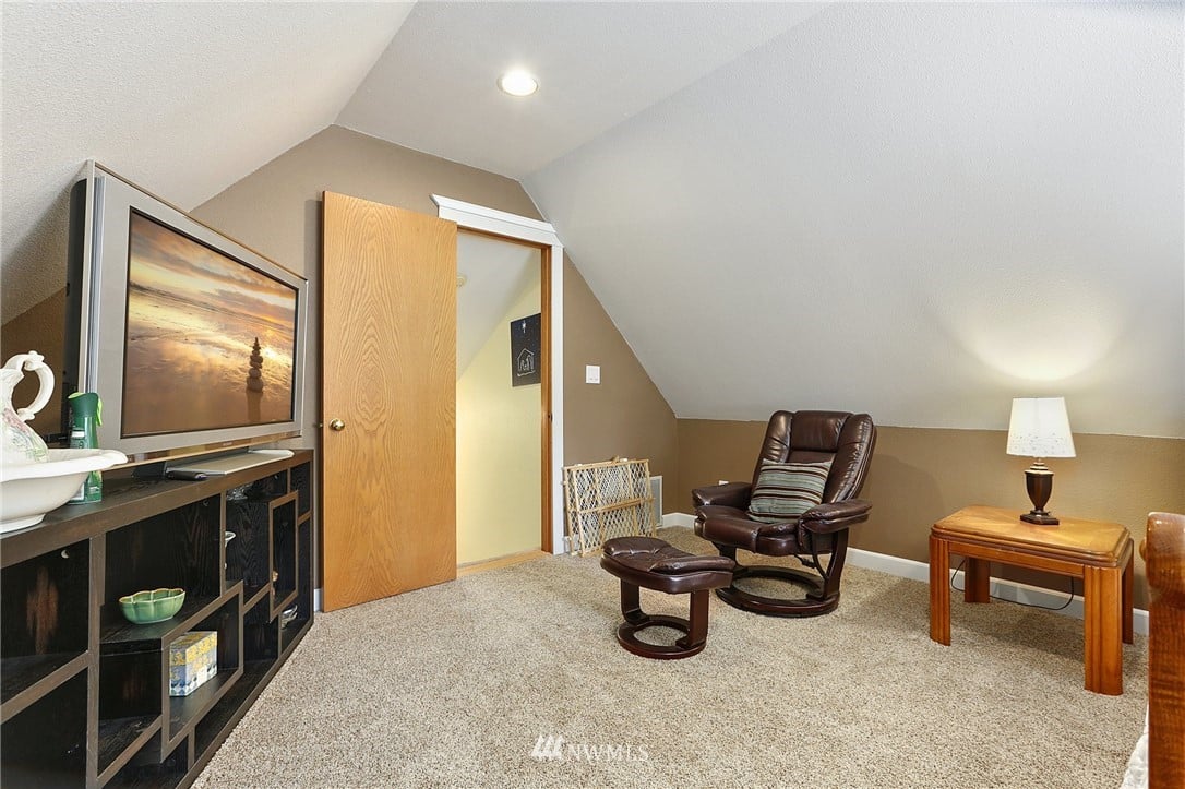4105 120th Pl