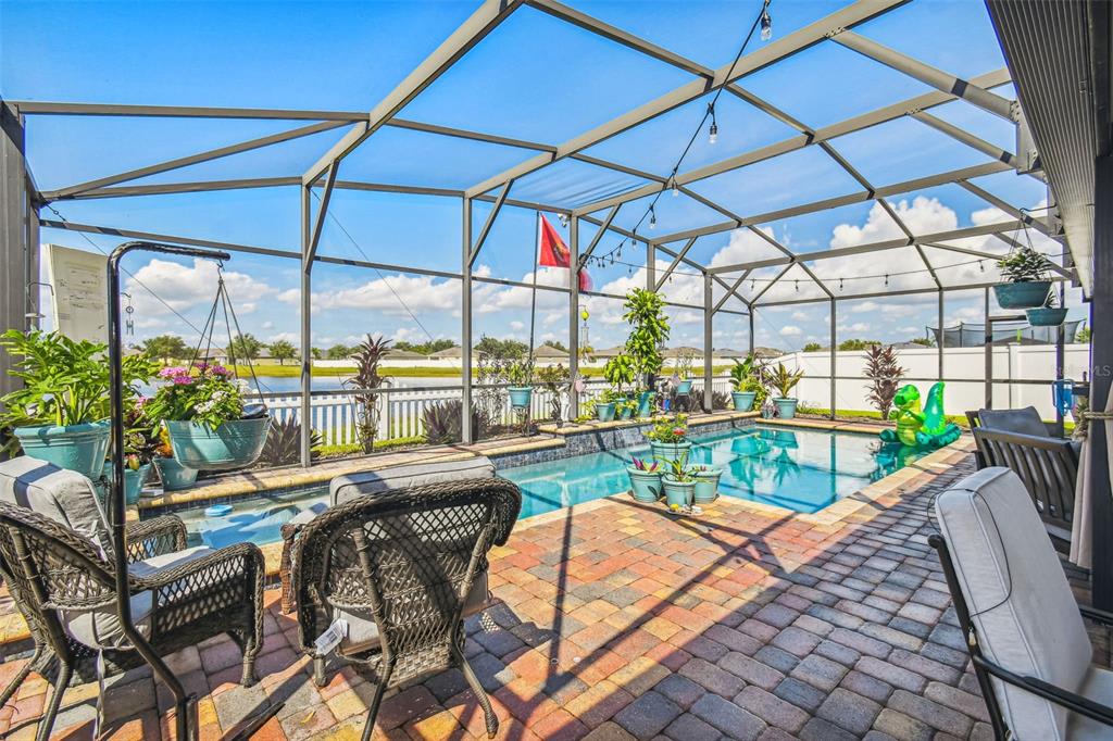 3154 Queen Alexandria Dr