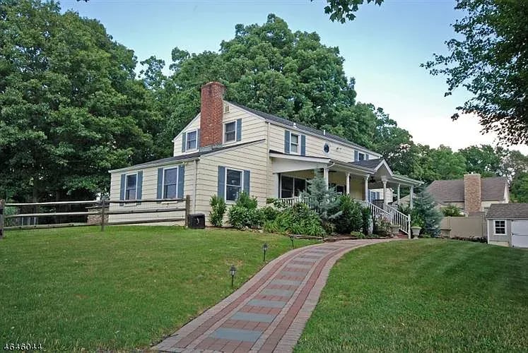 74 Liberty Corner Rd