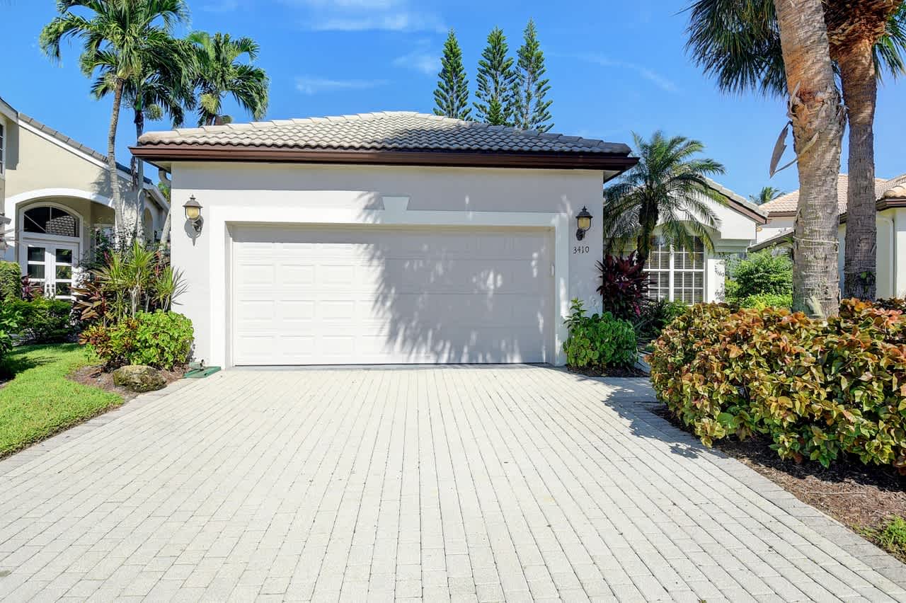 3410 NW 51st Pl