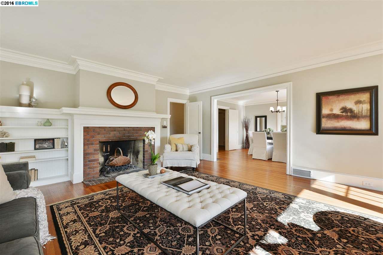 1737 Thousand Oaks Blvd