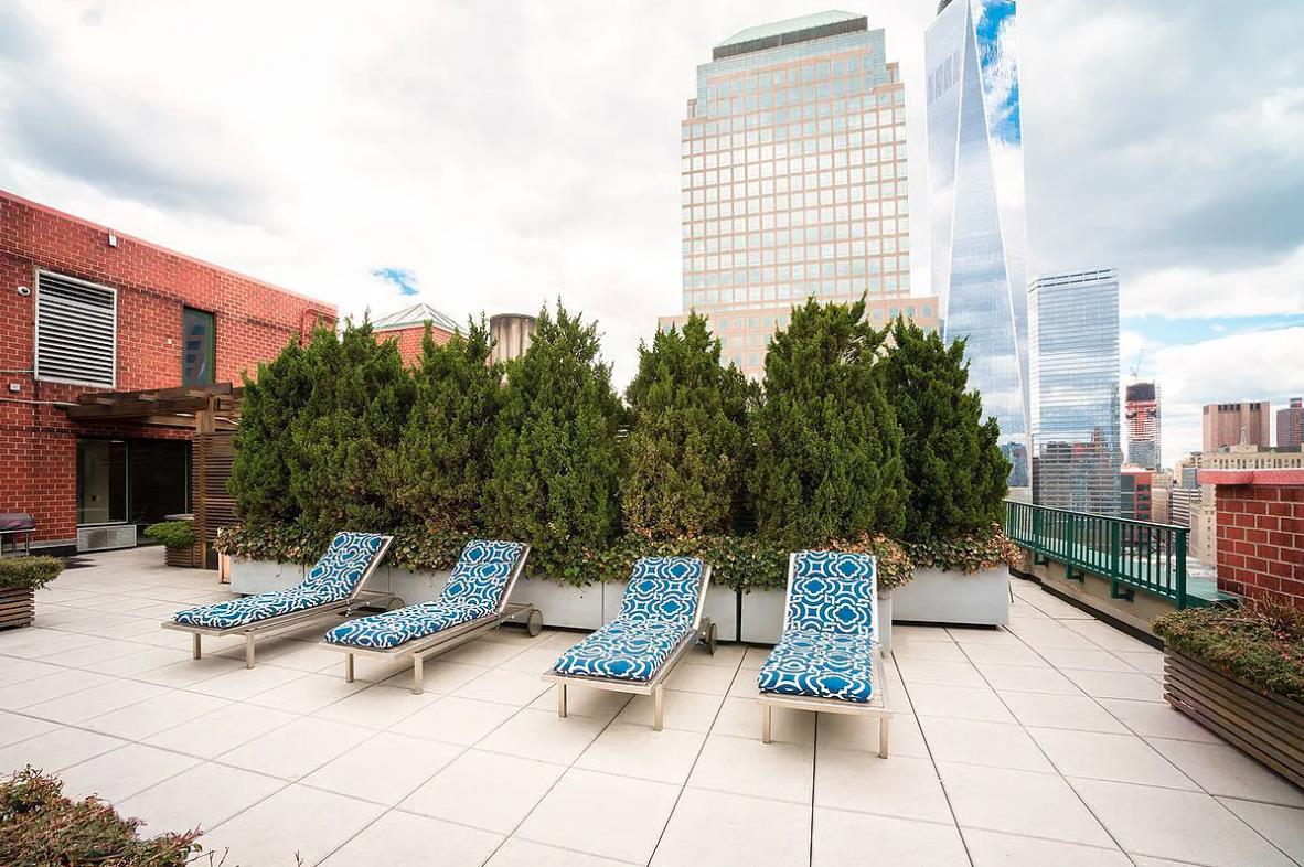 225 Rector Place, Apt 11-B